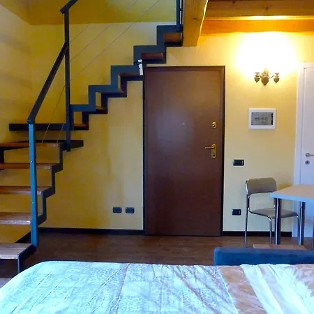 农家乐 Tra E Montagna La Morena