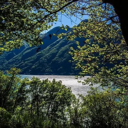 Tra E Montagna La Morena * 内索
