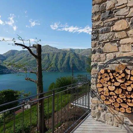 Tra E Montagna La Morena Farmház *